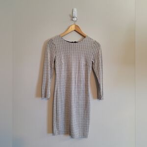 Dress with 3/4 Sleeves